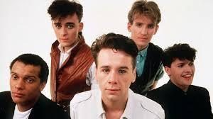 Simple Minds: dalle strade di Glasgow al cuore di una generazione — foto anni 80 e 90