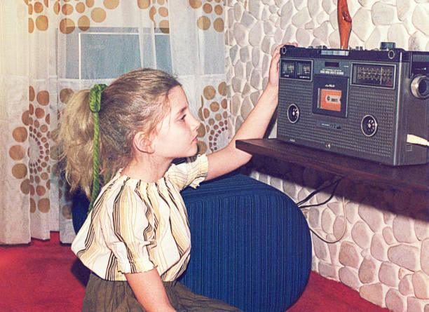 Aspettare la canzone perfetta: l'arte della registrazione dalla radio — foto anni 80 e 90
