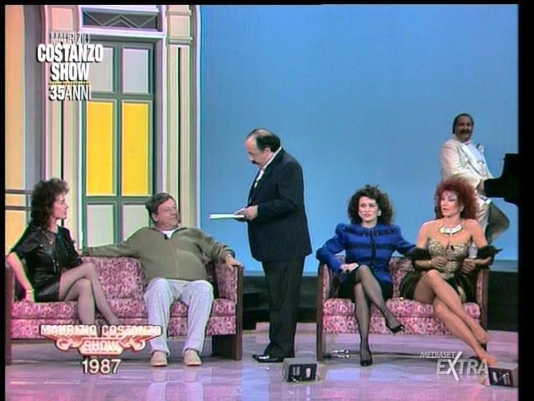 Maurizio Costanzo Show: il salotto che ha cambiato la televisione italiana — foto anni 80 e 90