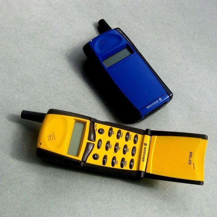 Il cellulare Ericsson rese gli squilli colorati — foto anni 80 e 90