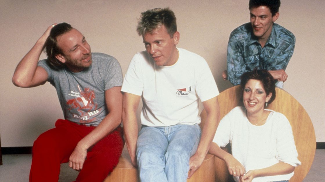 New Order: dalle ceneri dei Joy Division al trionfo della dance elettronica — foto anni 80 e 90
